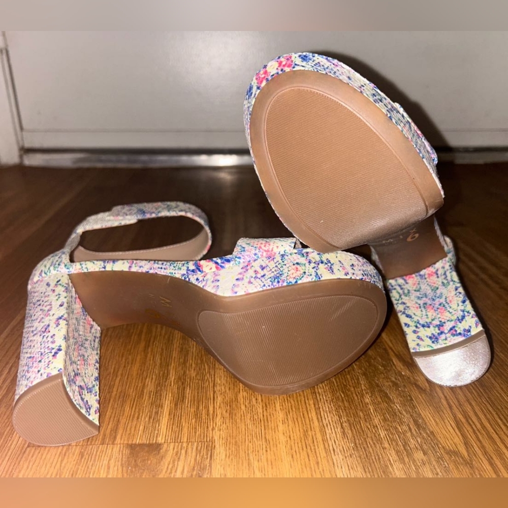 Colorful Splatter Heels - Picture 13 of 14